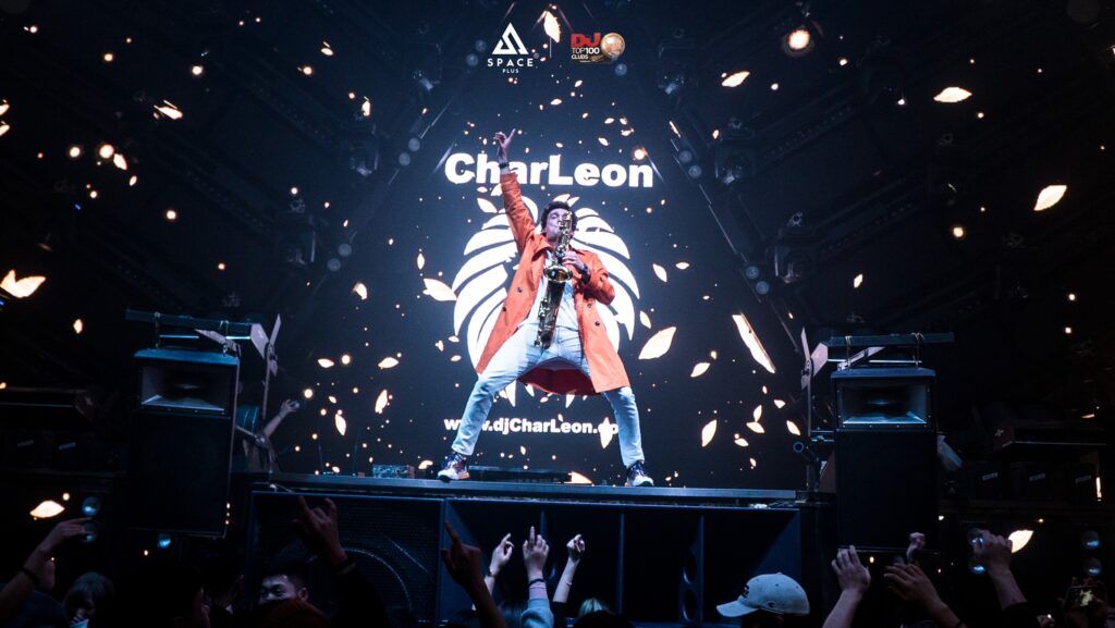 Charleon! Dance & saxofoon experience